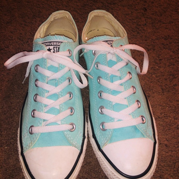 Low top teal converse - Picture 2 of 2